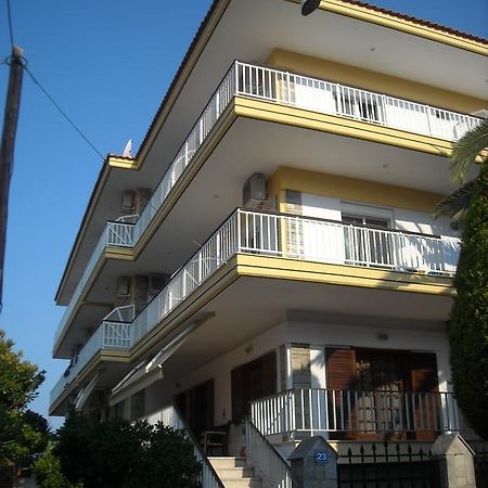 Iris Hotel Nea Kallikrateia Εξωτερικό φωτογραφία