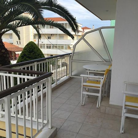Iris Hotel Nea Kallikrateia Εξωτερικό φωτογραφία