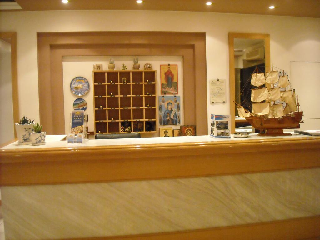 Iris Hotel Nea Kallikrateia Εξωτερικό φωτογραφία