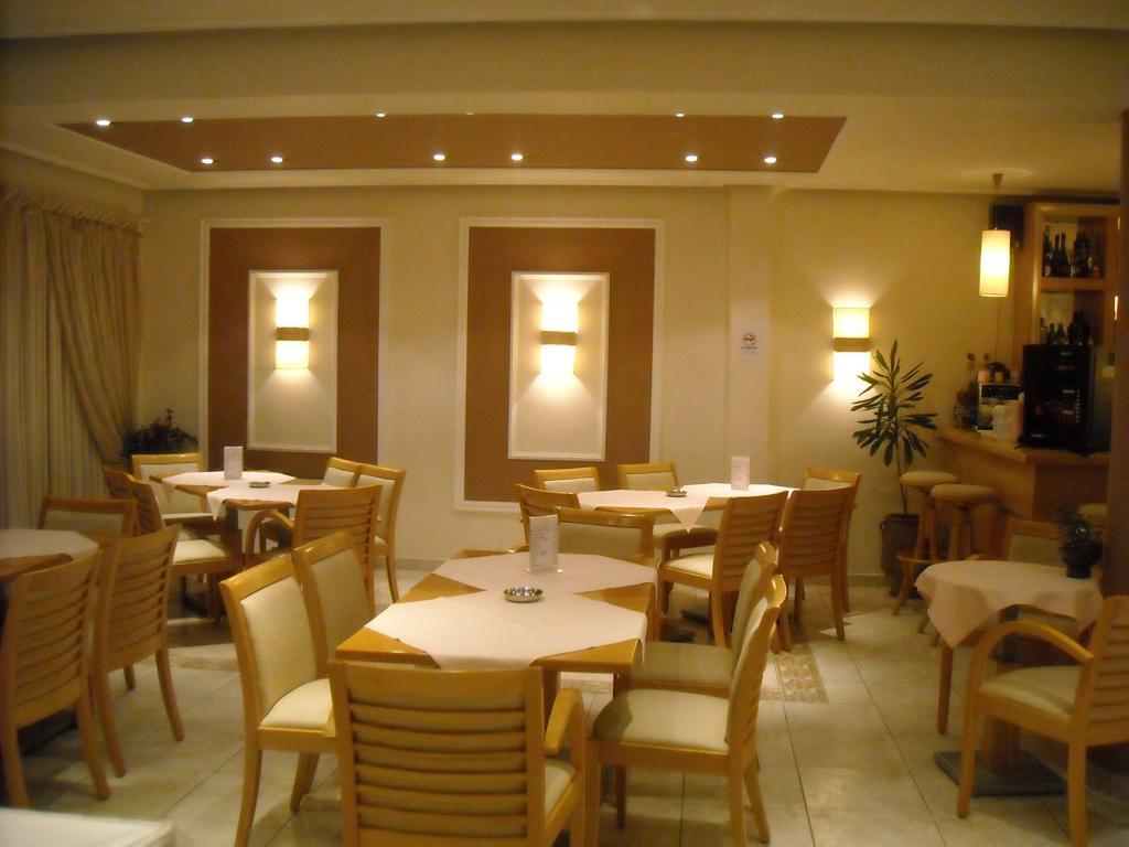 Iris Hotel Nea Kallikrateia Εξωτερικό φωτογραφία