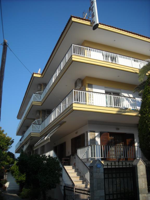 Iris Hotel Nea Kallikrateia Εξωτερικό φωτογραφία