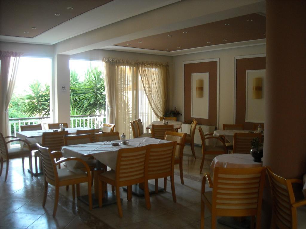 Iris Hotel Nea Kallikrateia Εξωτερικό φωτογραφία