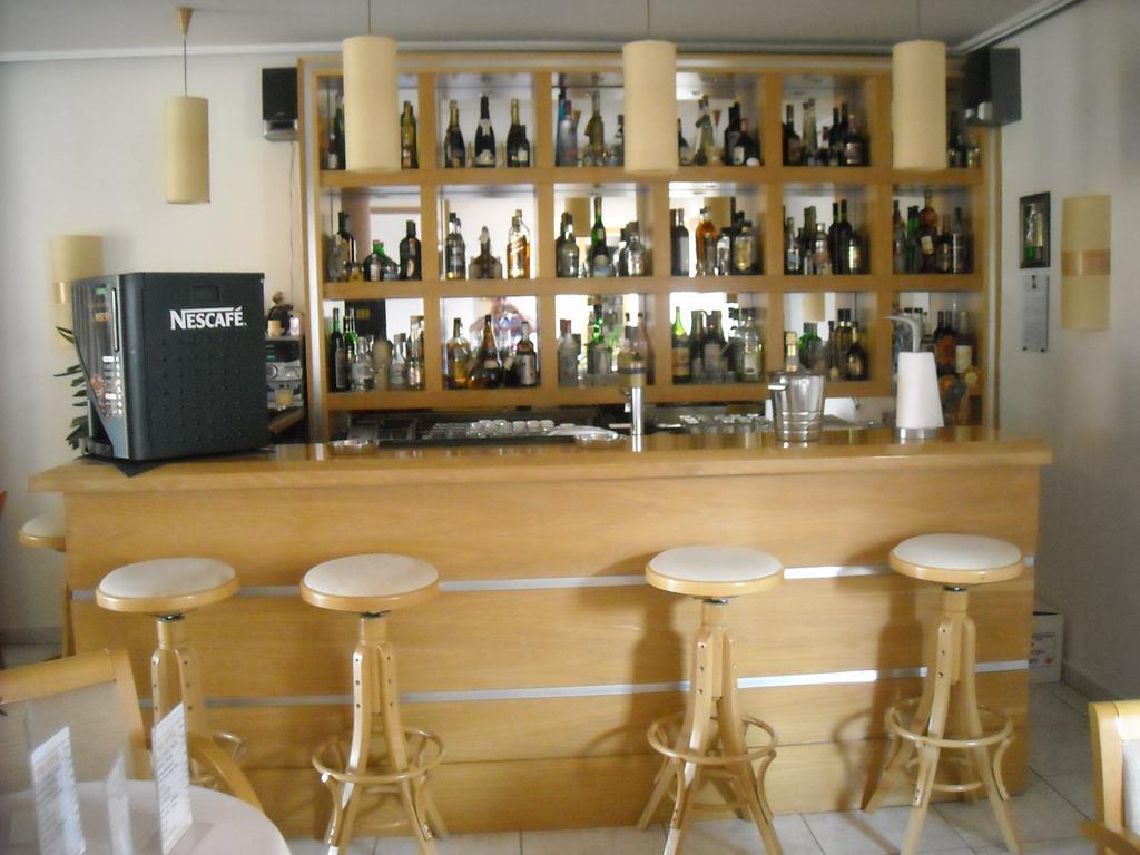Iris Hotel Nea Kallikrateia Εξωτερικό φωτογραφία