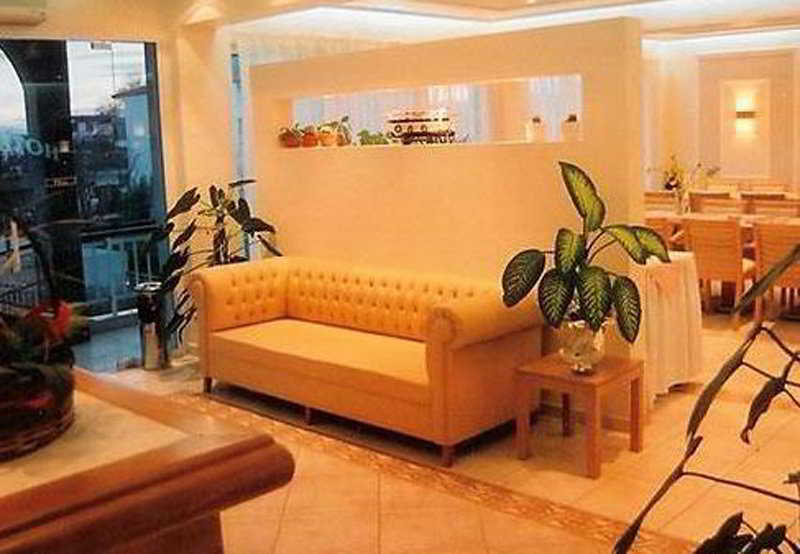Iris Hotel Nea Kallikrateia Εξωτερικό φωτογραφία